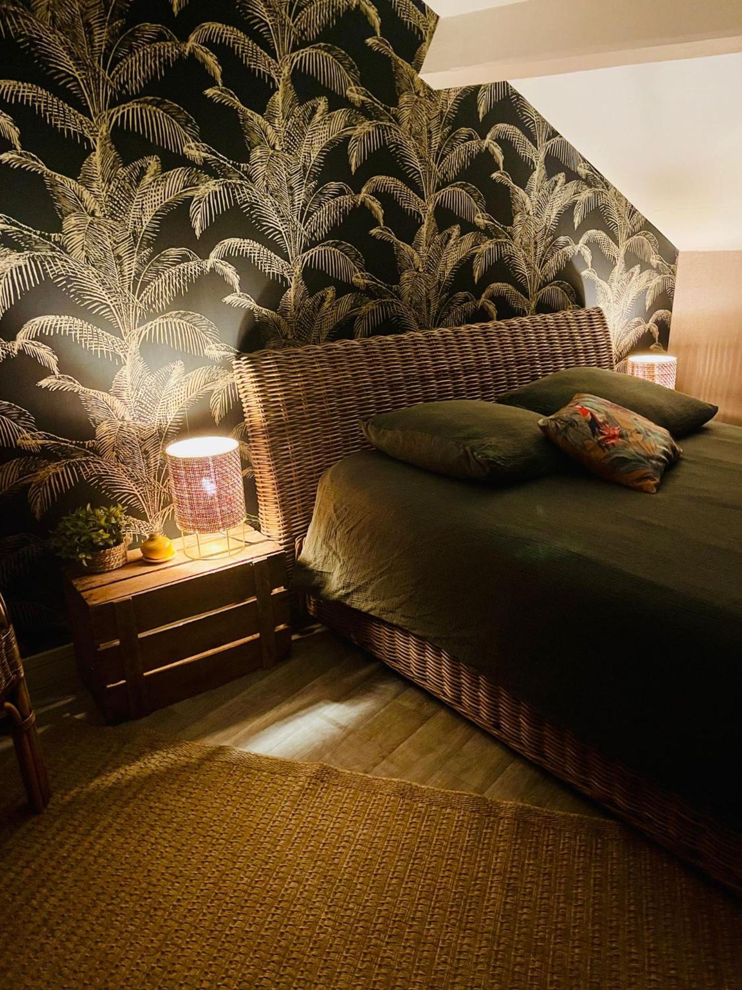 Chambre Boheme Chez Rachel Pau Dış mekan fotoğraf