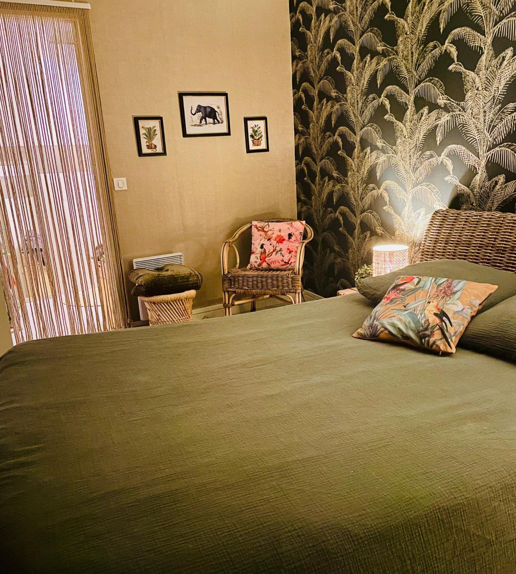 Chambre Boheme Chez Rachel Pau Dış mekan fotoğraf